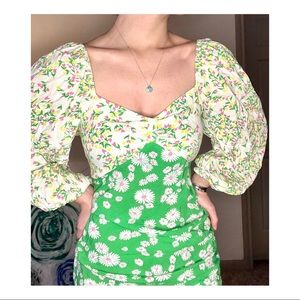 SOLD 🌼 NWOT RIXO for Target Green Daisy Long Sleeve Swing Dress 🌼
